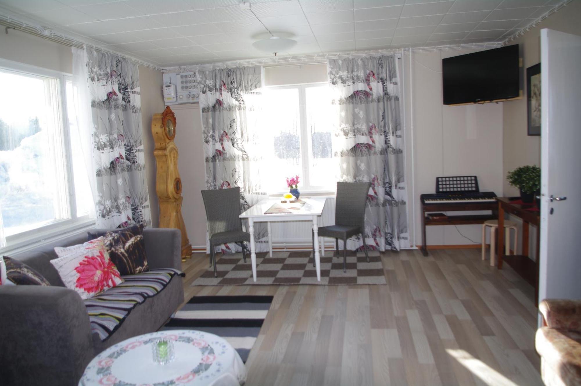 Aneen Loma Vacation&Cottages Posio Kamer foto